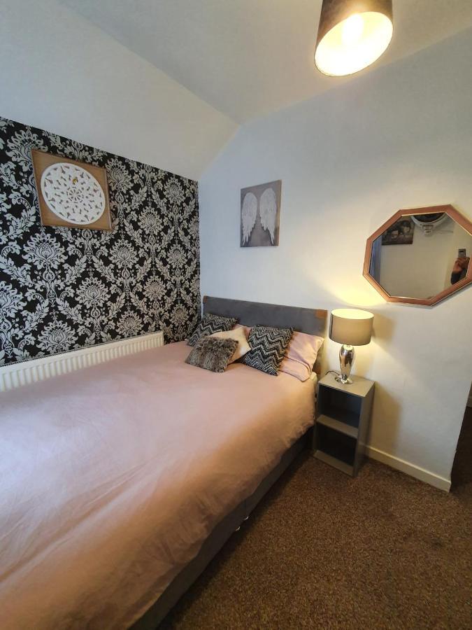 Private Room In Cardiff Luaran gambar