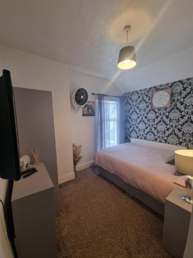 Private Room In Cardiff Luaran gambar