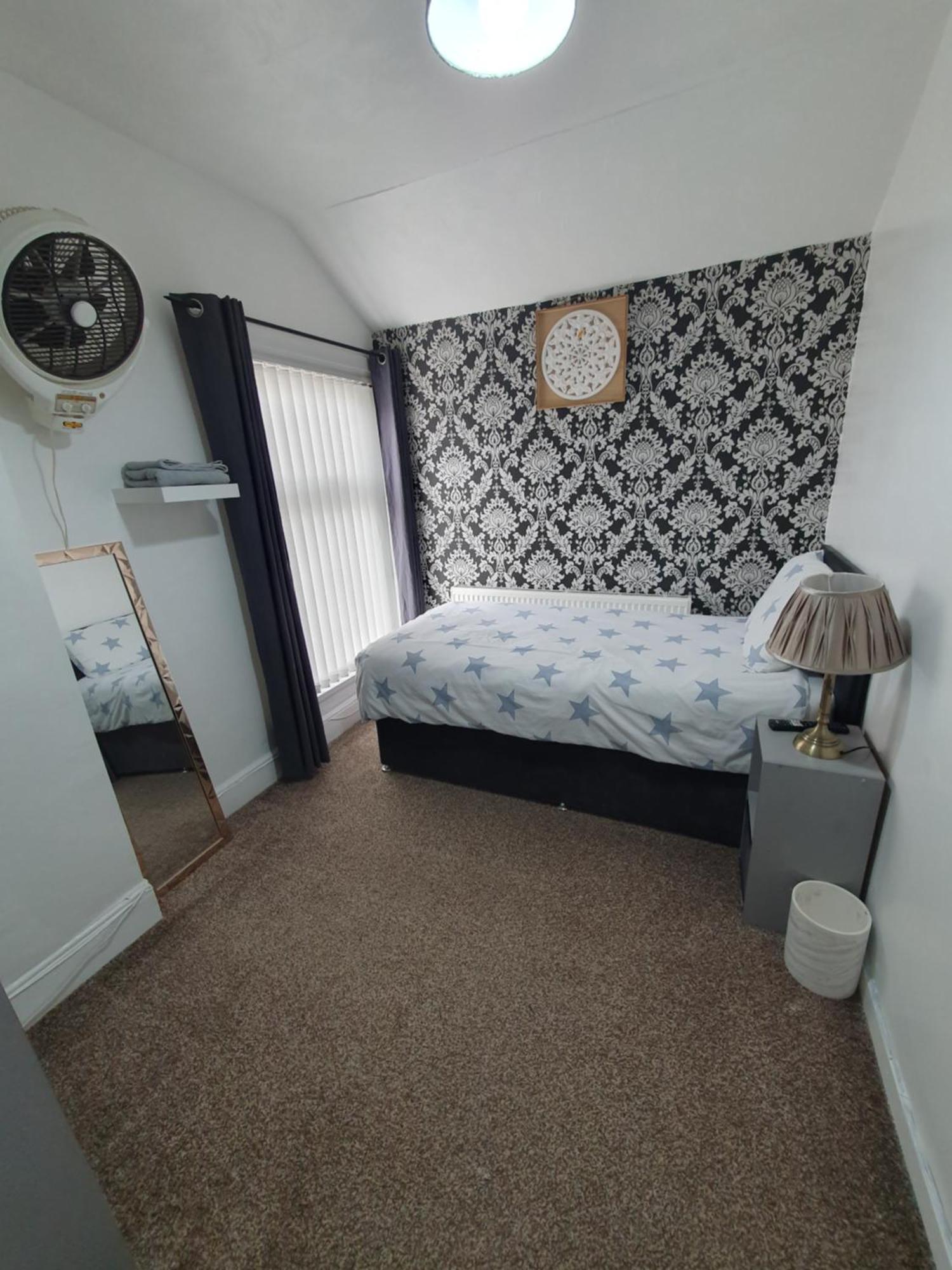 Private Room In Cardiff Luaran gambar